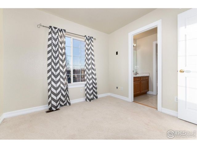 907 Sanctuary Cir, Longmont, CO 80504