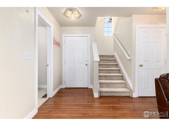 907 Sanctuary Cir, Longmont, CO 80504