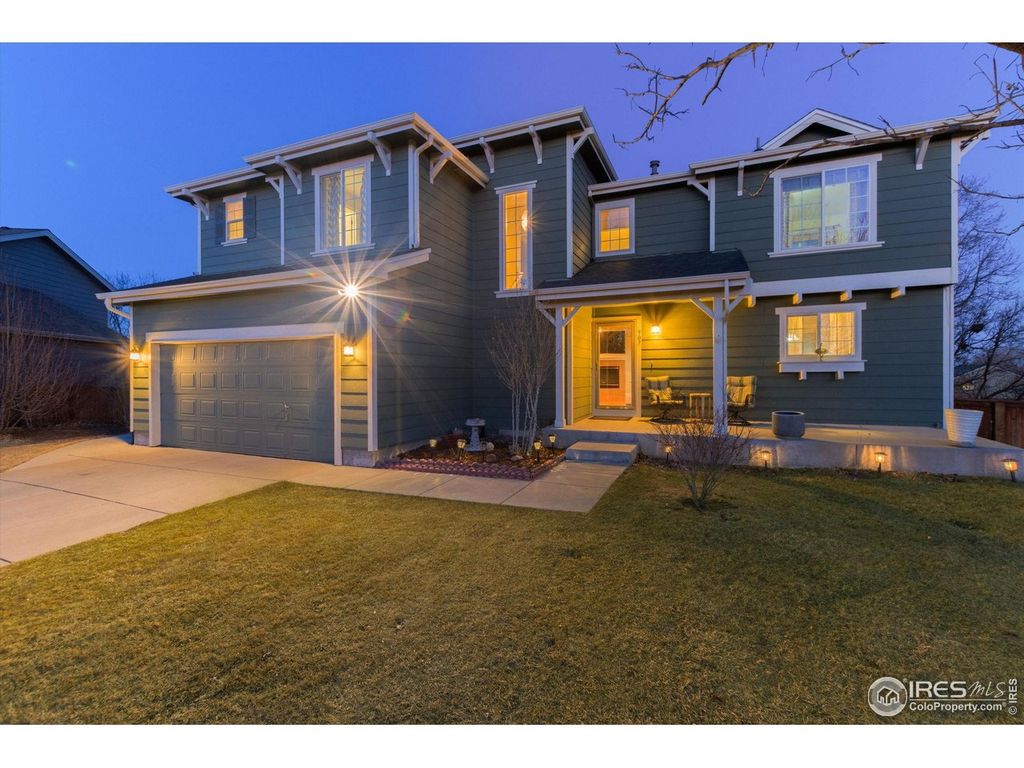907 Sanctuary Cir, Longmont, CO 80504