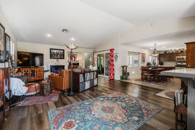 64574 Brae Burn Avenue, Desert Hot Springs, CA 92240