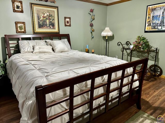 4453 SW Colly Creek DR, Topeka, KS 66610