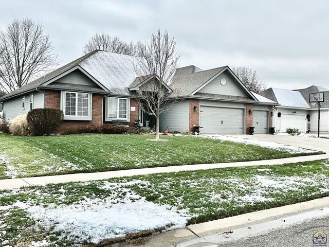 4453 SW Colly Creek DR, Topeka, KS 66610