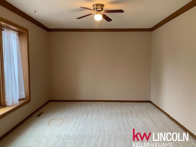 8000 Lowell Avenue, Lincoln, NE 68506