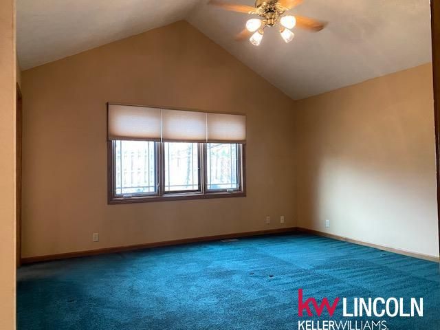 8000 Lowell Avenue, Lincoln, NE 68506
