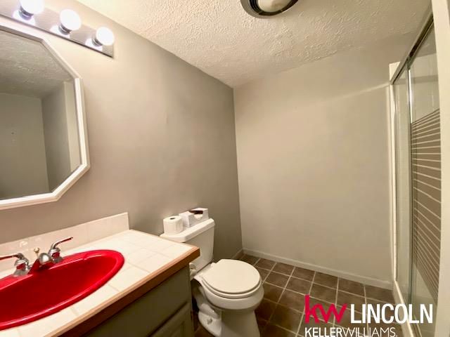 8000 Lowell Avenue, Lincoln, NE 68506