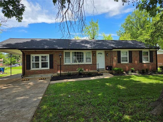1831 Longford Drive, Saint Louis, MO 63136