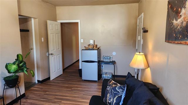 1831 Longford Drive, Saint Louis, MO 63136