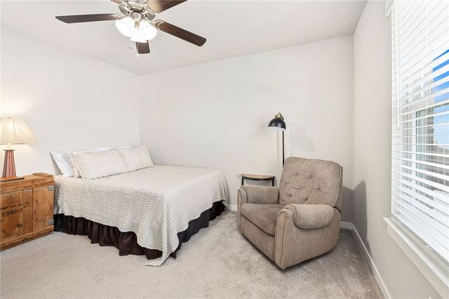 622 Kayla Maria Street, Prairie Grove, AR 72753