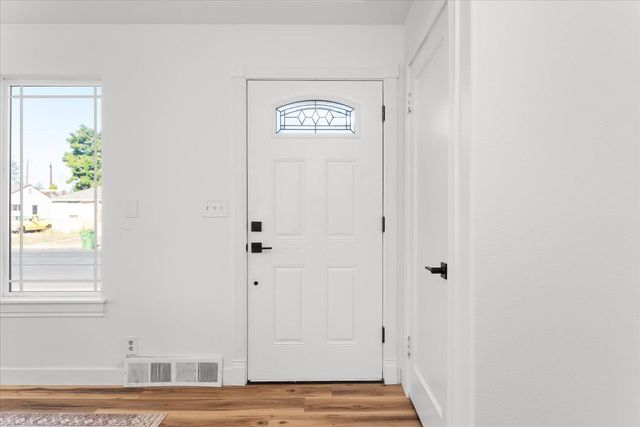 4309 W Rowan Ave, Spokane, WA 99205
