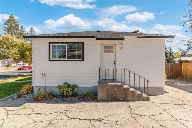 4309 W Rowan Ave, Spokane, WA 99205