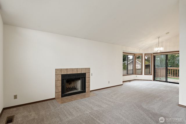 810 151st Street SW, Lynnwood, WA 98087