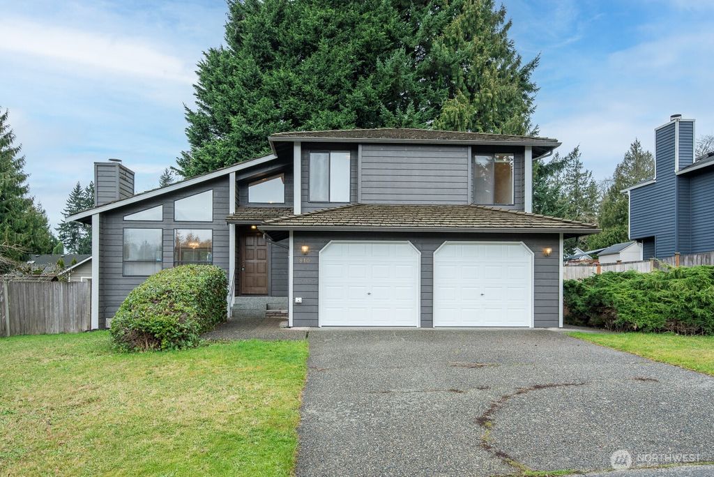810 151st Street SW, Lynnwood, WA 98087
