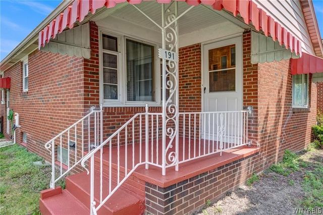 159 Eastland Parkway, Cheektowaga, NY 14225