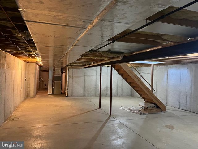 2400 JOHN HENRY DRIVE, Reading, PA 19608