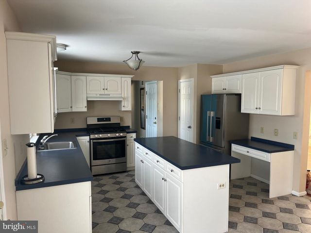 2400 JOHN HENRY DRIVE, Reading, PA 19608