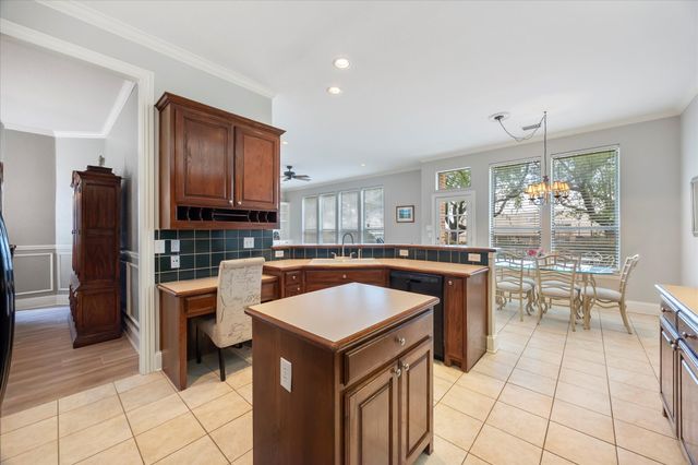 111 Mayflower Court, Rockwall, TX 75032