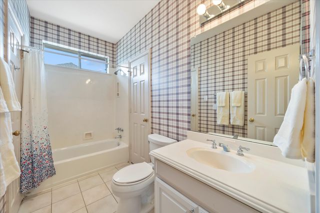111 Mayflower Court, Rockwall, TX 75032