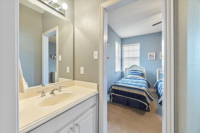 111 Mayflower Court, Rockwall, TX 75032