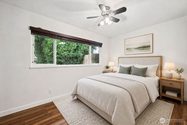 21903 42nd Place W, Mountlake Terrace, WA 98043