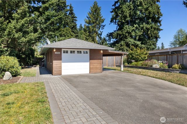 21903 42nd Place W, Mountlake Terrace, WA 98043