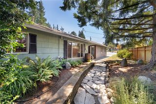 21903 42nd Place W, Mountlake Terrace, WA 98043