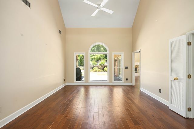 20 Pine Creek Drive, Columbus, GA 31904