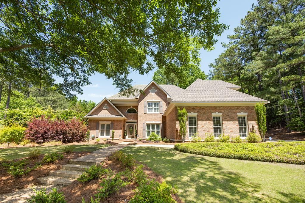 20 Pine Creek Drive, Columbus, GA 31904