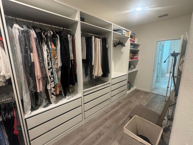 9475 Pasaje Pl, Elk Grove, CA 95624