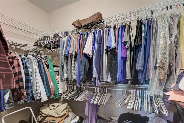 124 Huntington Circle, Pittsburg, KS 66762