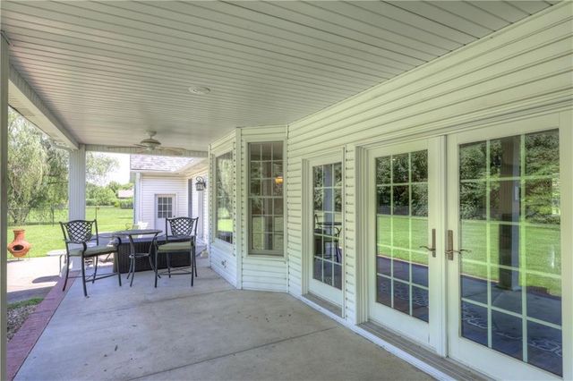 124 Huntington Circle, Pittsburg, KS 66762