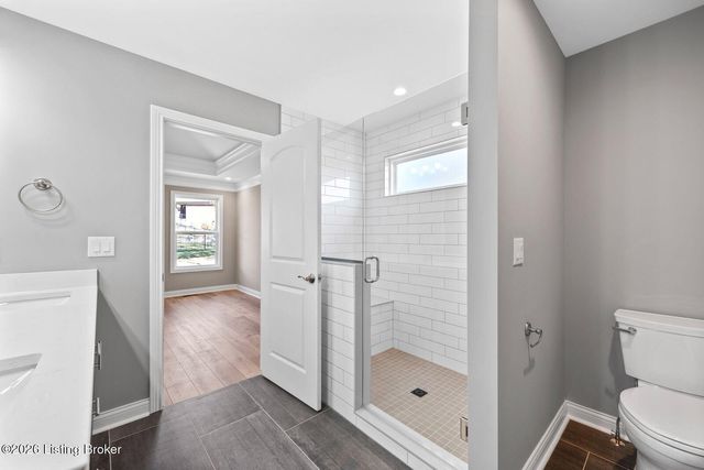 116 Wooded Glen Dr, Mt Washington, KY 40047