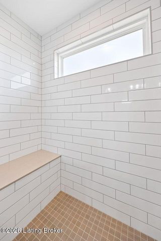 116 Wooded Glen Dr, Mt Washington, KY 40047