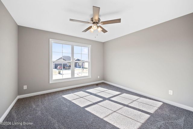 116 Wooded Glen Dr, Mt Washington, KY 40047