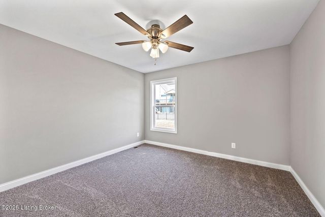 116 Wooded Glen Dr, Mt Washington, KY 40047