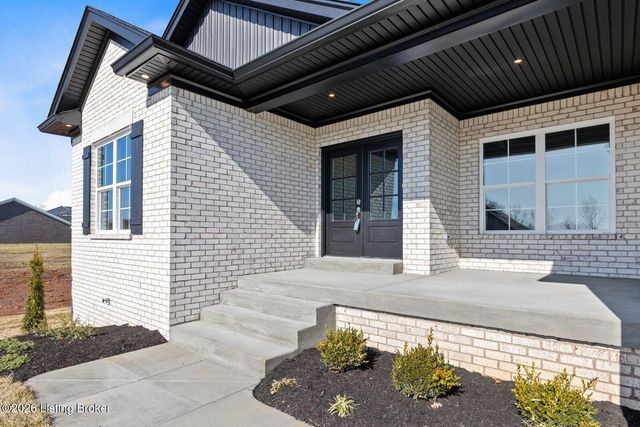 116 Wooded Glen Dr, Mt Washington, KY 40047