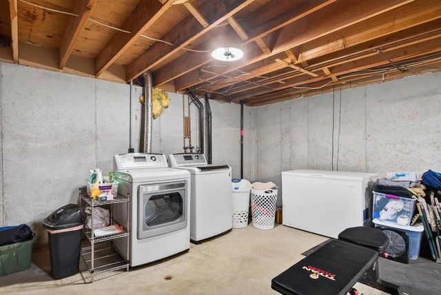 345 RIVER DRIVE, Appleton, WI 54915