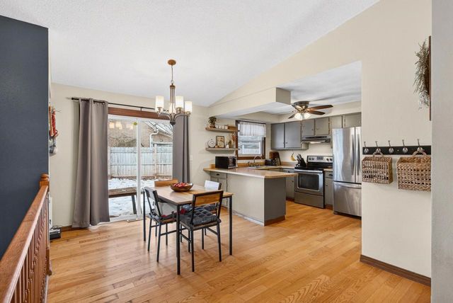 345 RIVER DRIVE, Appleton, WI 54915