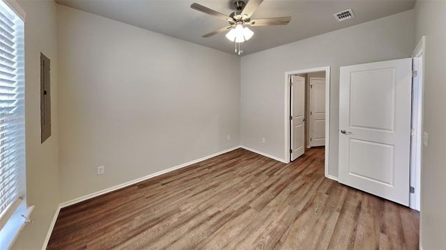 9332 NW 124th Street, Yukon, OK 73099