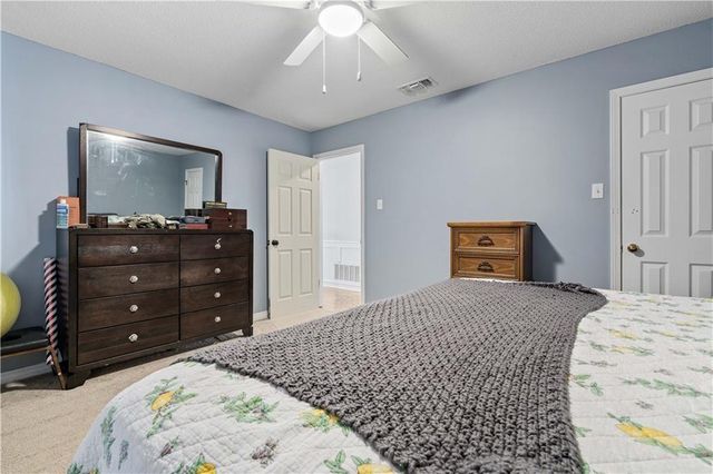6665 Sugar Creek Drive, Mobile, AL 36695