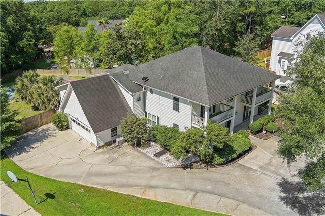 6665 Sugar Creek Drive, Mobile, AL 36695