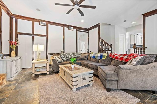 6665 Sugar Creek Drive, Mobile, AL 36695