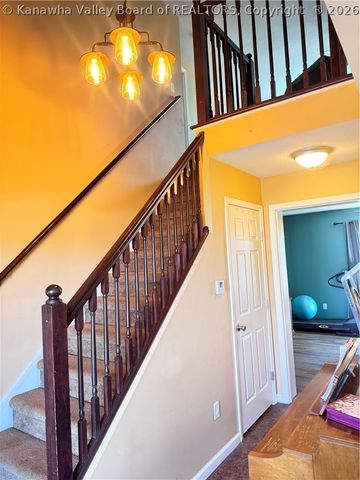 157 Crihfield Road, Kenna, WV 25248