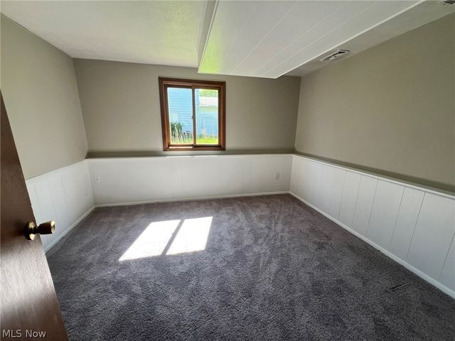 16244 Delmont Avenue, Strongsville, OH 44136