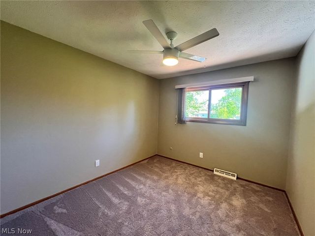 16244 Delmont Avenue, Strongsville, OH 44136