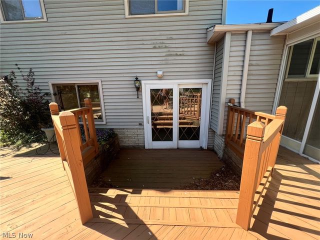 16244 Delmont Avenue, Strongsville, OH 44136