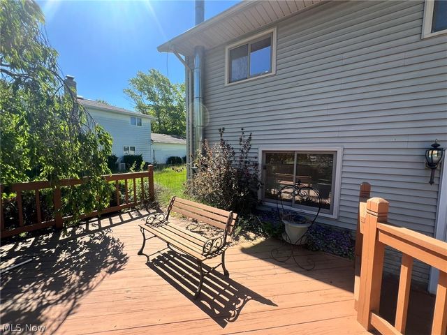 16244 Delmont Avenue, Strongsville, OH 44136