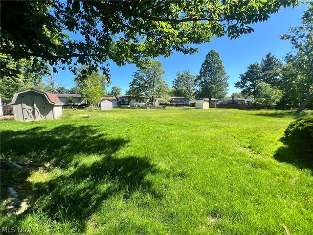16244 Delmont Avenue, Strongsville, OH 44136