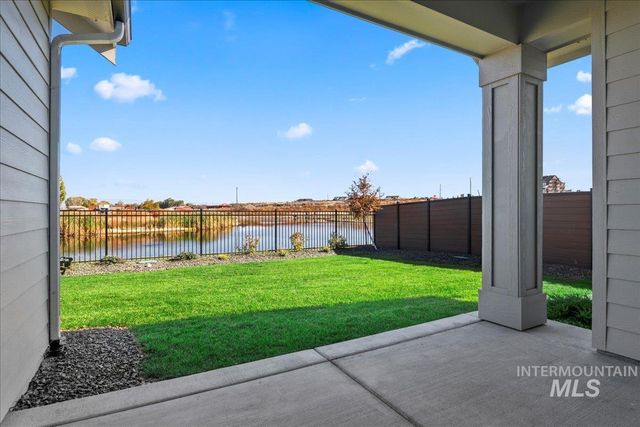 7094 N Canter Trail Ave, Meridian, ID 83646