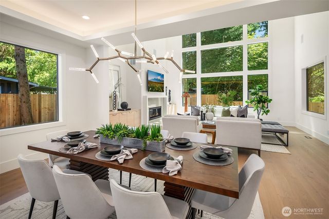16711 NE 16th Place, Bellevue, WA 98008