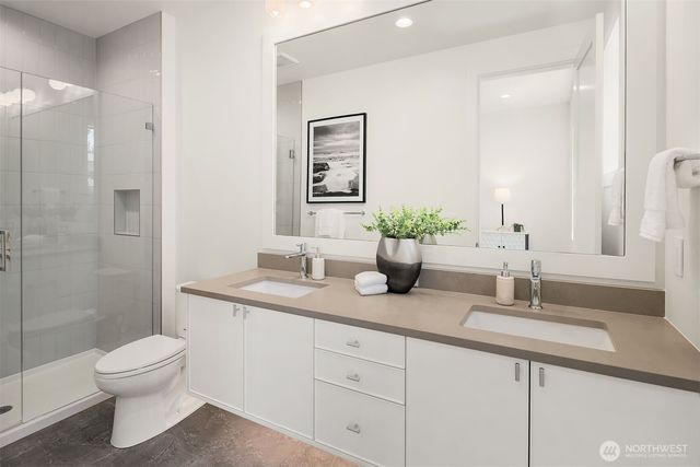16711 NE 16th Place, Bellevue, WA 98008